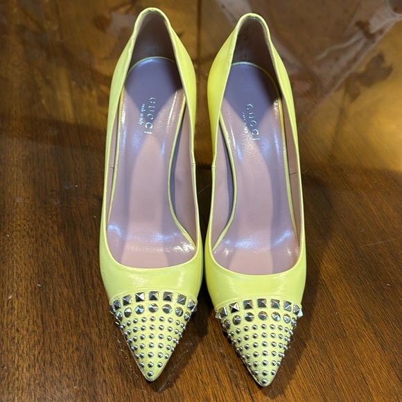 **SOLD** Gucci Yellow Studded Spike Tip Heels - Picture 1 of 6